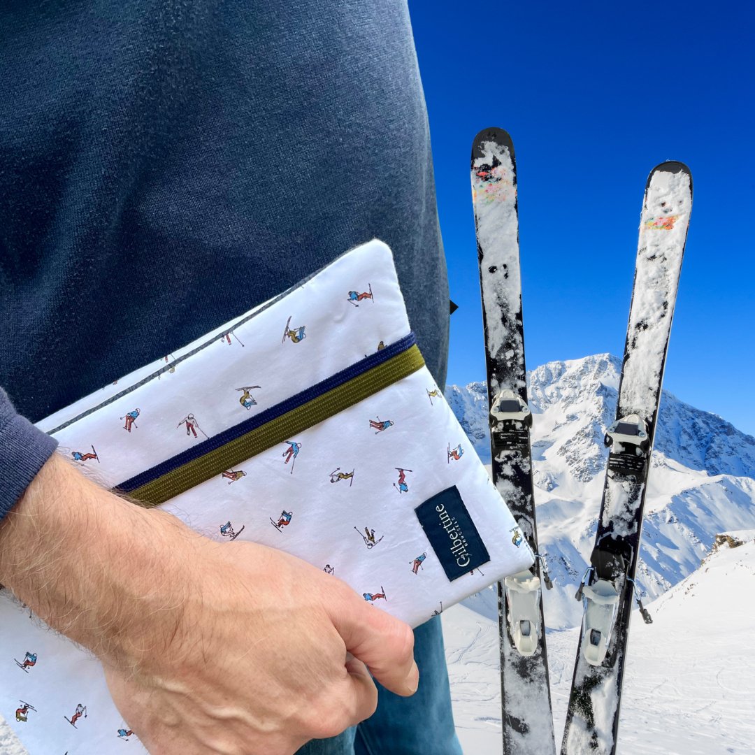 ⛷️Coffret Tout shuss [un couvre - livre roman broché+ trousses à lunettes] - Gilbertine BrusselsGilbertine Brussels